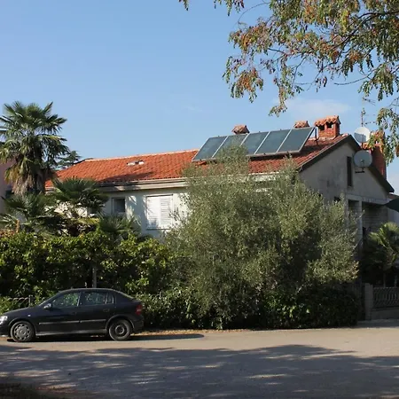 With Parking Space Novigrad - 7053