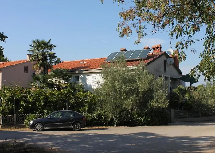 With Parking Space Novigrad - 7053