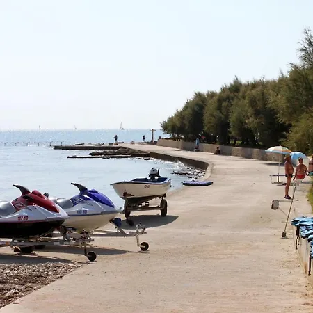 公寓 With Parking Space Novigrad - 7053 *